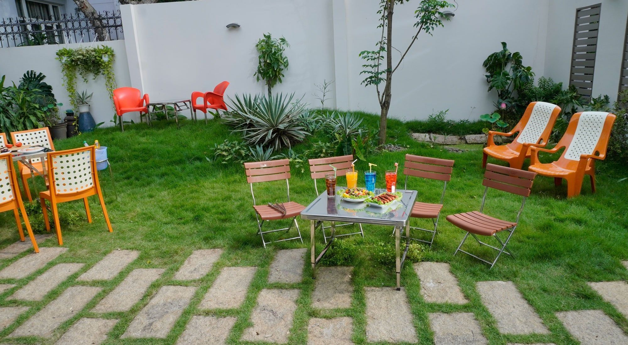 Sân vườn thoáng mát