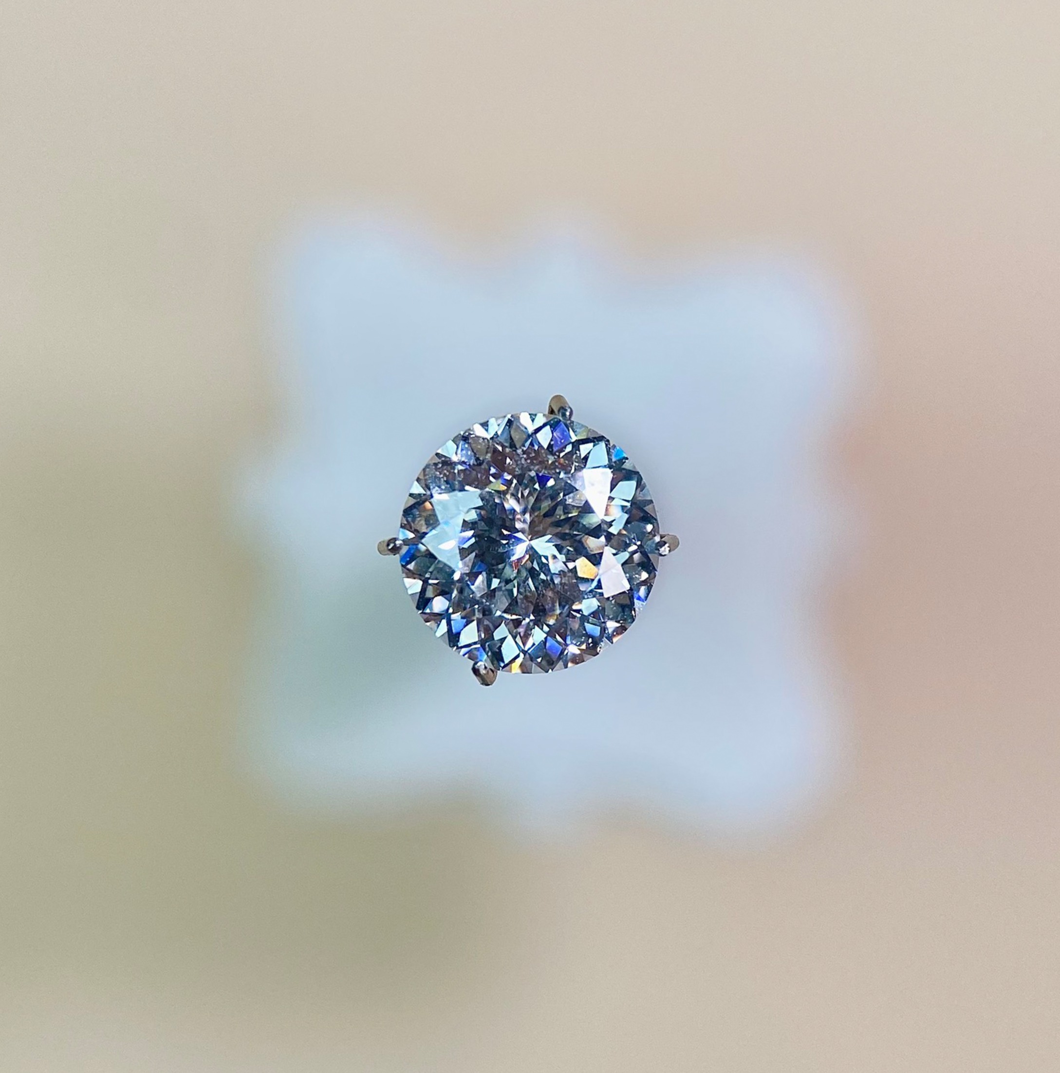 Moissanite