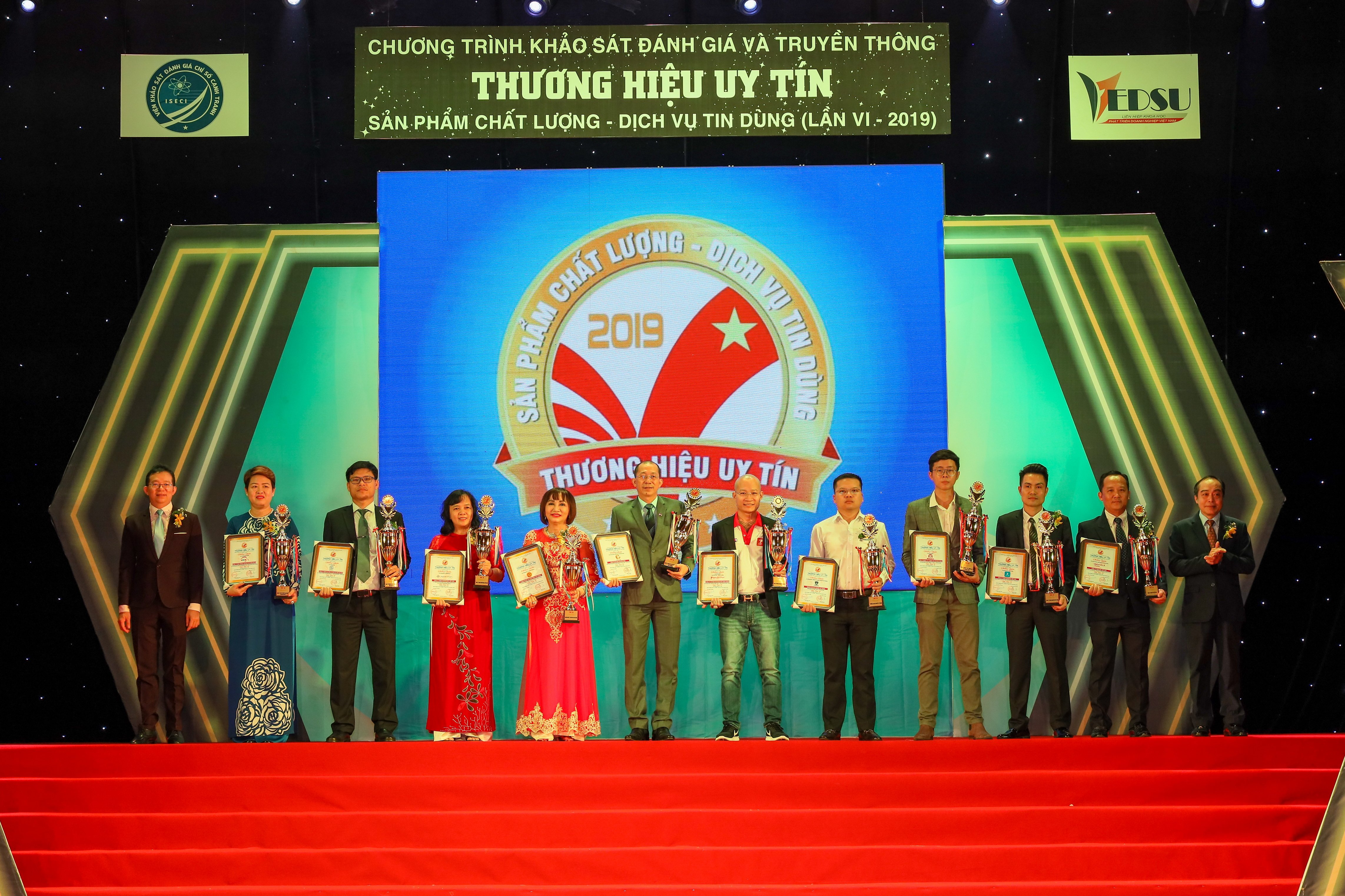 Các phần thưởng cao quý