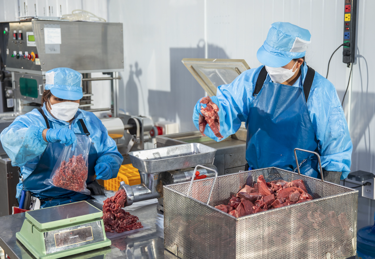 Môi trường làm việc Mr.T Beef 3