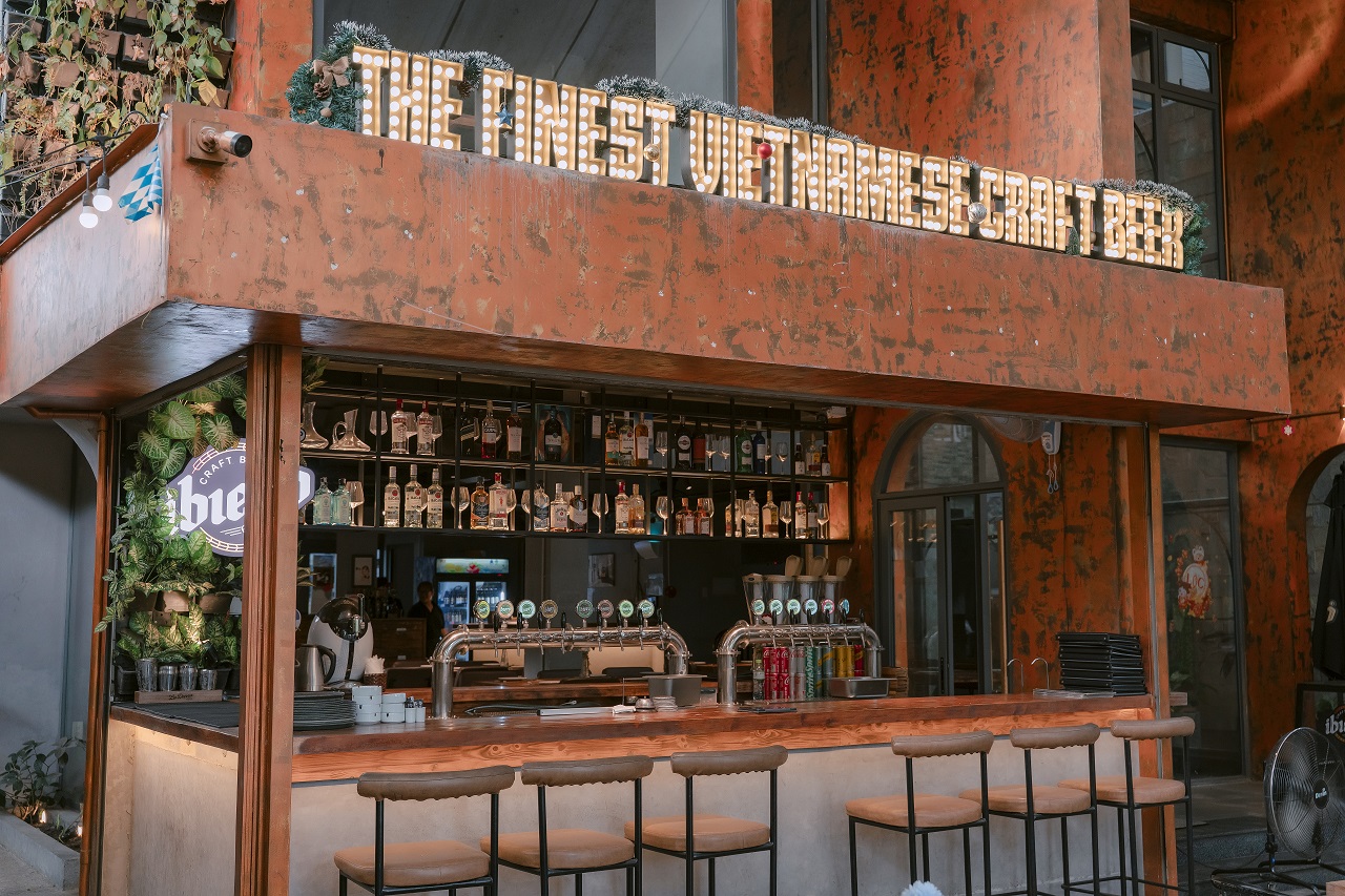 65 XUÂN THUỶ, P. THẢO ĐIỀN, TP. THỦ ĐỨC,TPHCM