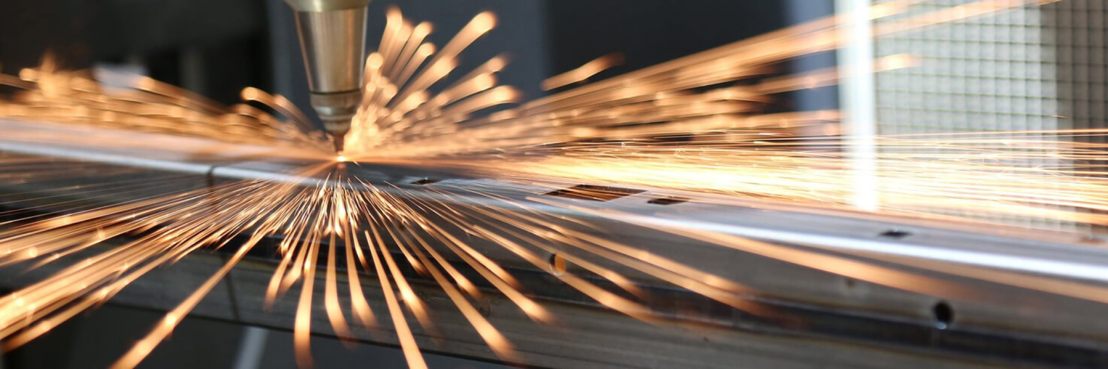 HỆ THỐNG MÁY LÀM SẠCH BẰNG TIA LASER