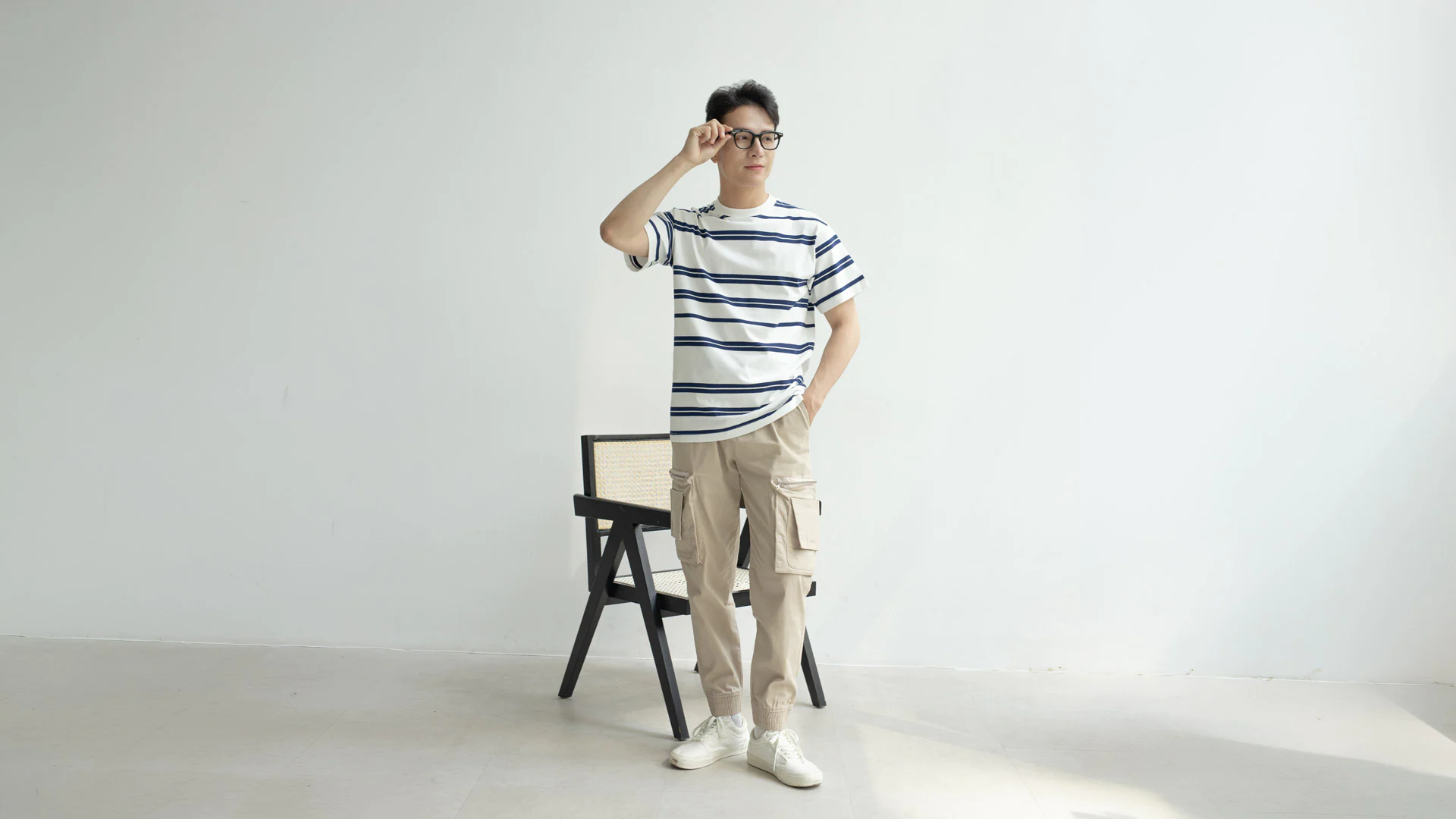 Thoải Mái Vẫn Cool