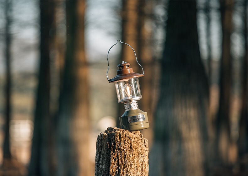Đèn treo lều cổ Naturehike NH20ZM012 phong cách RETRO