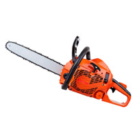 Cưa máy chạy xăng