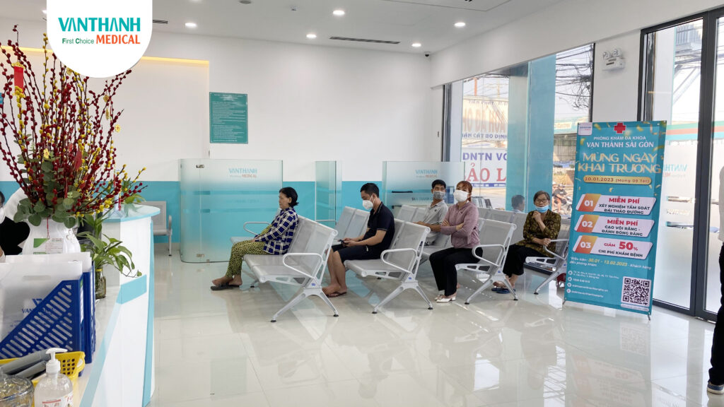 Khách hàng Vạn Thành