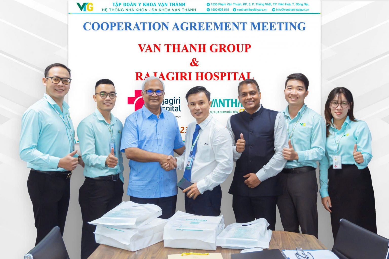 Hợp tác chăm sóc sức khỏe