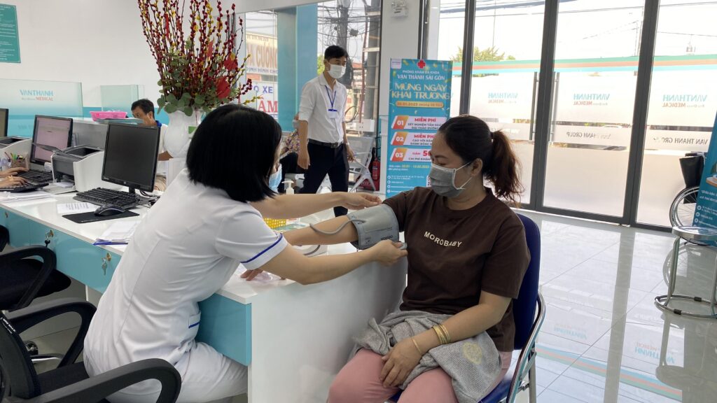 Khách hàng Vạn Thành