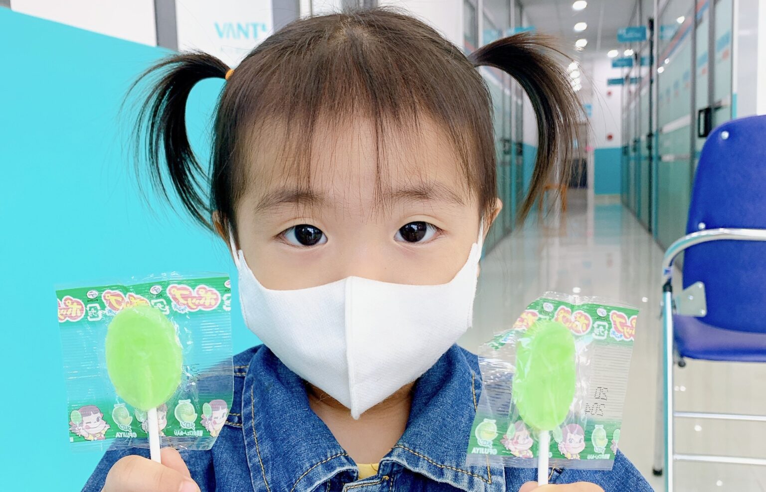 Khách hàng Vạn Thành