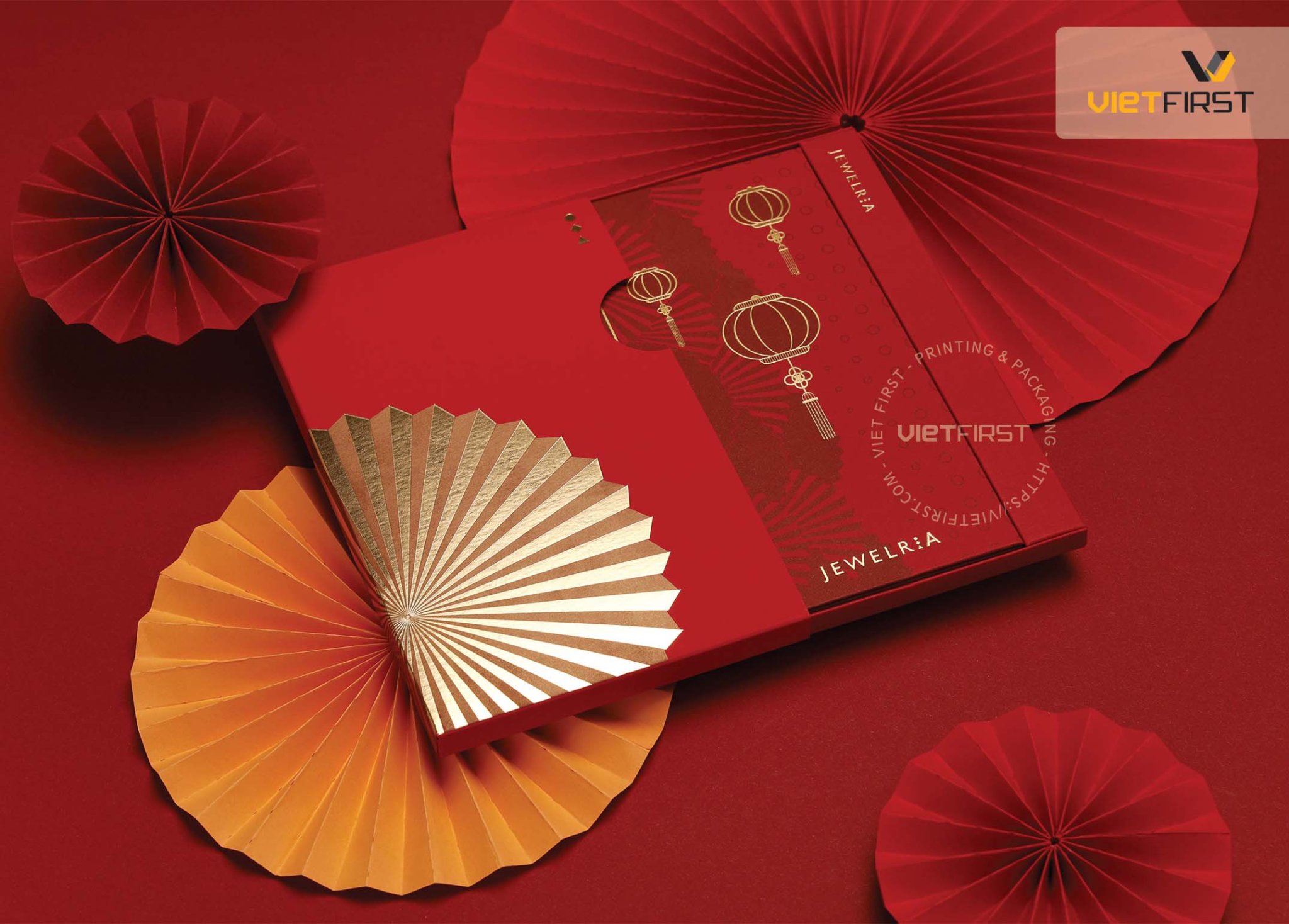 Hộp đựng quà tết