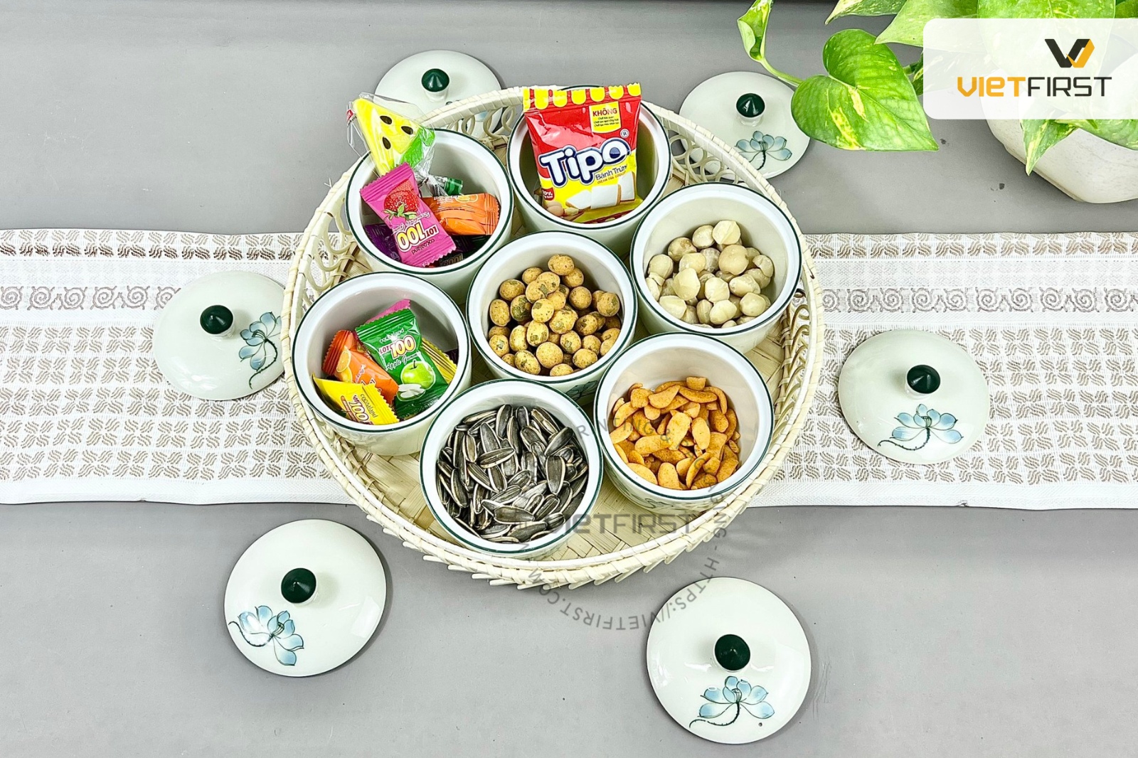 hộp mứt tết