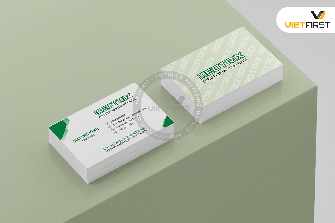 name card phổ thông