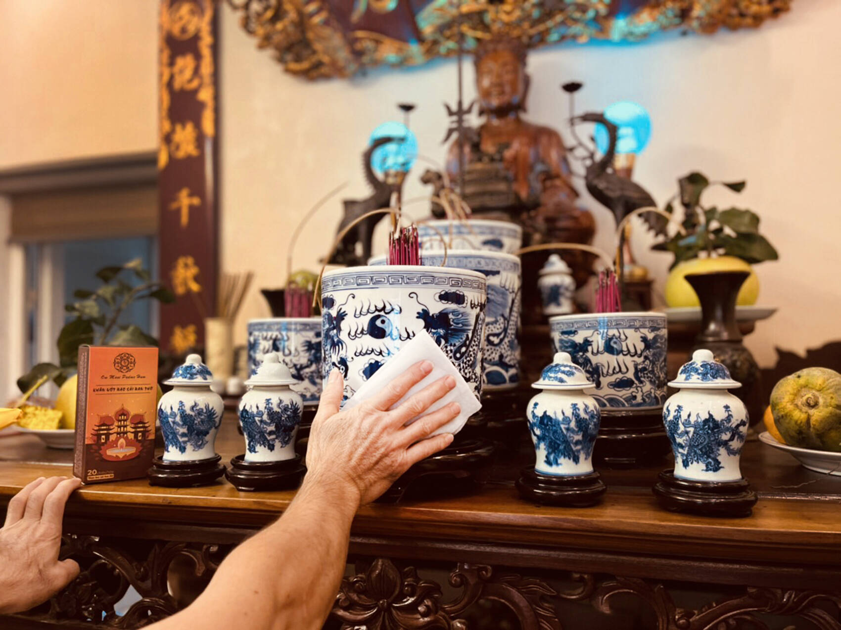 Cách thắp hương ở nhà 