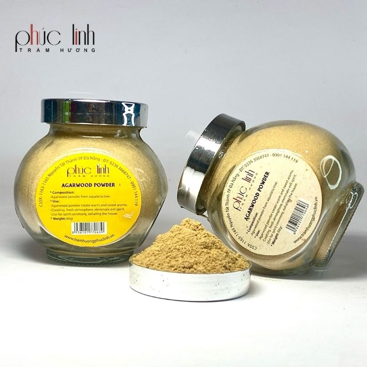Bột Trầm Hương Phúc Linh cam kết 100% nguyên liệu tự nhiên, nguyên chất, không pha trộn hương liệu và các loại bột thảo mộc khác. Sử dụng an toàn cho sức khỏe và phát huy những tác dụng của bột trầm