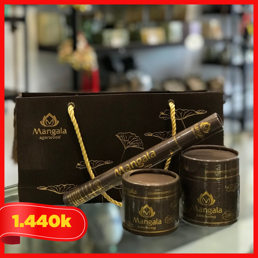 Được con dâu tương lai tặng một món quà ý nghĩa, thiết thực, hẳn bố mẹ chồng sẽ cảm thấy rất vui vẻ và hài lòng