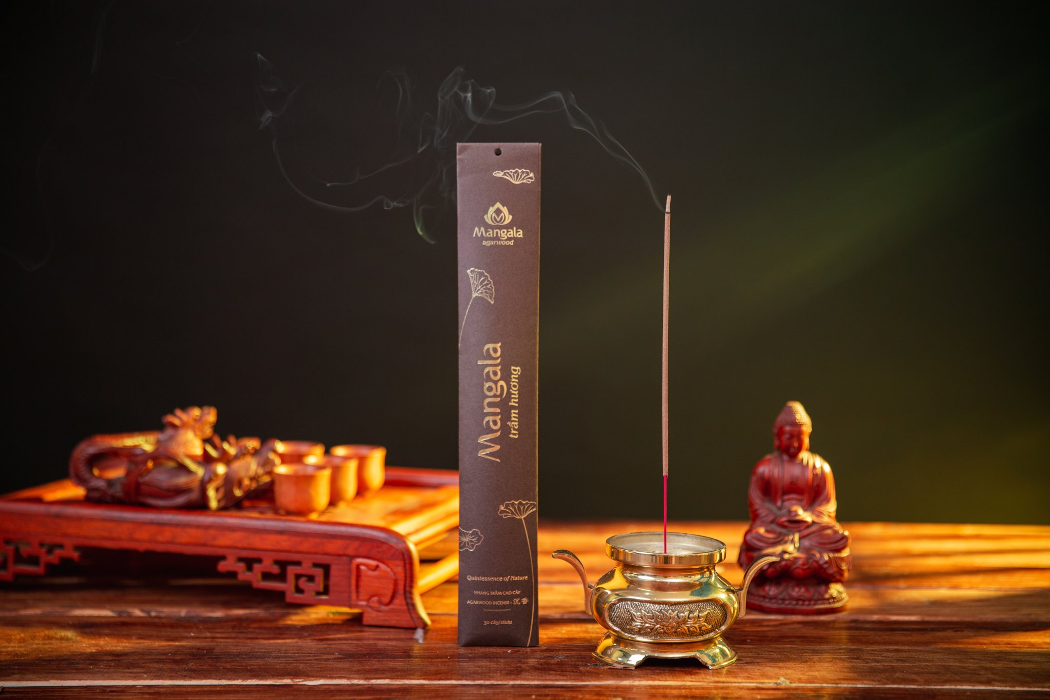 Nhang Trầm Hương Cao Cấp Mangala 100% nguyên liệu trầm núi cao cấp, không pha trộn hóa chất độc hại.