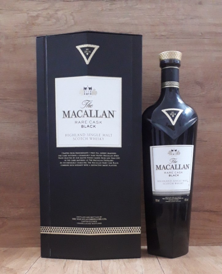 Giỏ quà Tết Đà Nẵng tại shop Đông Thu - Rượu Macallan Rare Cask Black cao cấp chính hãng có giá 13.500k/chai  - Liên hệ shop rượu Đông Thu - 0935 551415