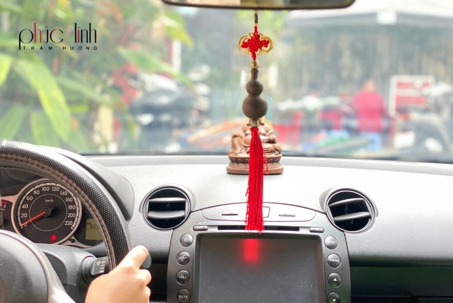 Móc Treo Xe Ô Tô Phong thủy Hồ Lô Trung Trầm Hương