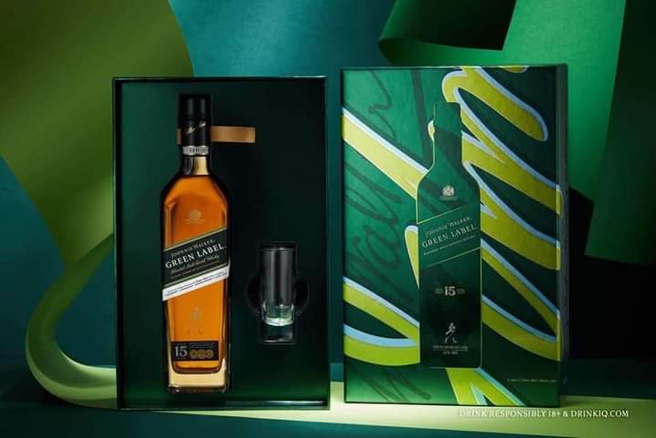 Rượu ngoại Green label chính hãng có giá 1.158.000 đồng/chai tại shop Đông Thu làm hộp quà Tết Đà Nẵng - Liên hệ: 0935 551415