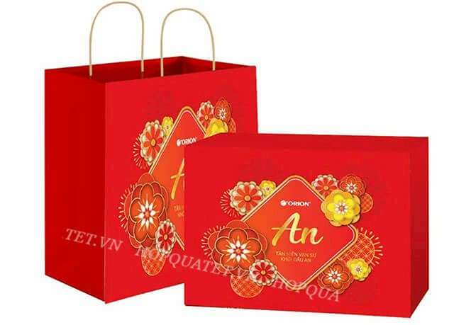 Thiết kế bao bì hộp quà tết lịch sự