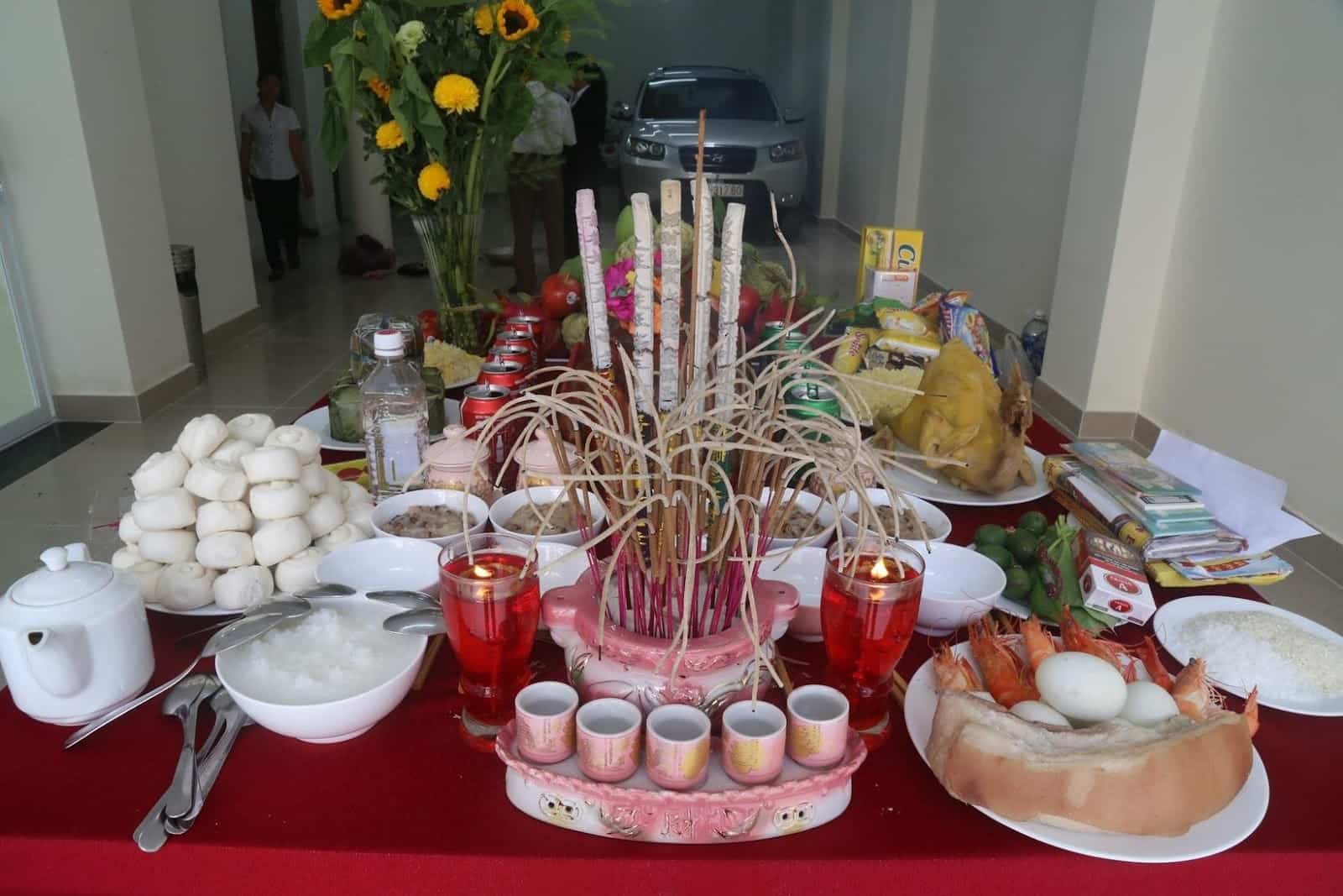 Lễ vật khi cúng nhập trạch thường đơn giản nhưng mọi thứ phải tươi, mới
