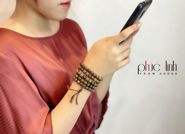 tram-huong-108-hat-phuc-linh (7)
