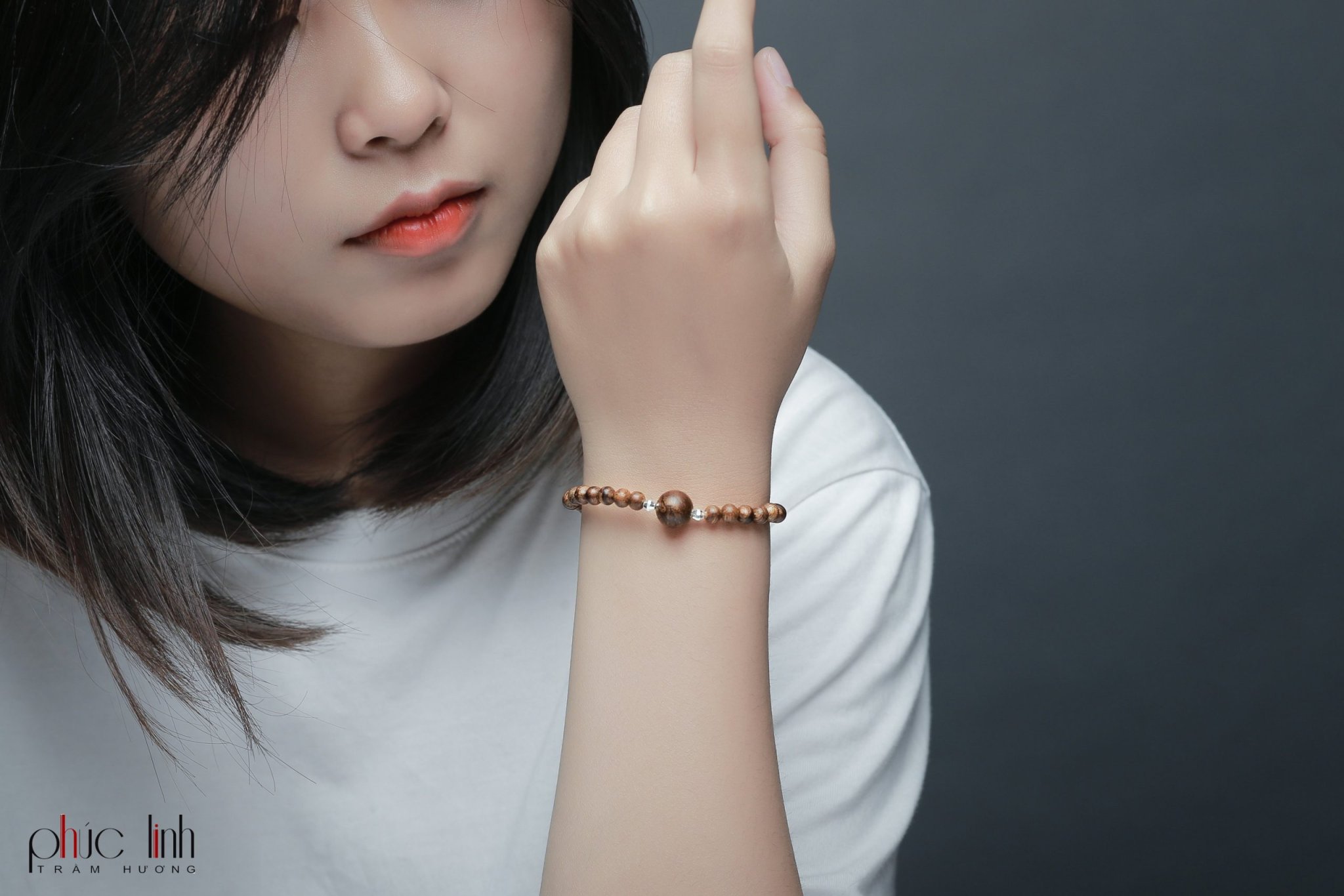 Dùng vòng Trầm Hương cần có cách bảo quản Vòng Trầm Hương để phát huy và sử dụng được lâu dài
