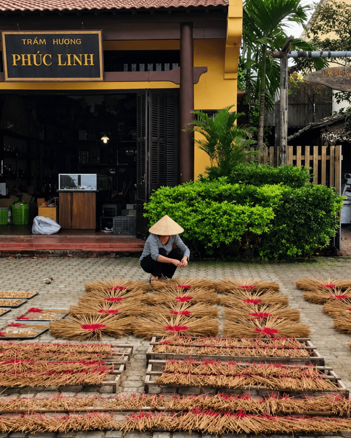 Trầm Hương Phúc Linh | Mangala Agarwood